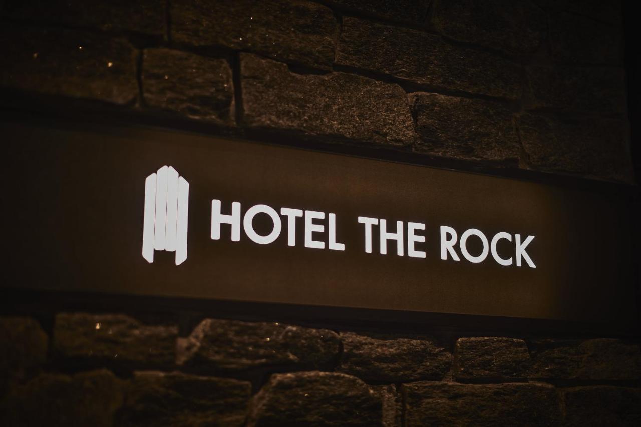 אוסקה Hotel The Rock מראה חיצוני תמונה