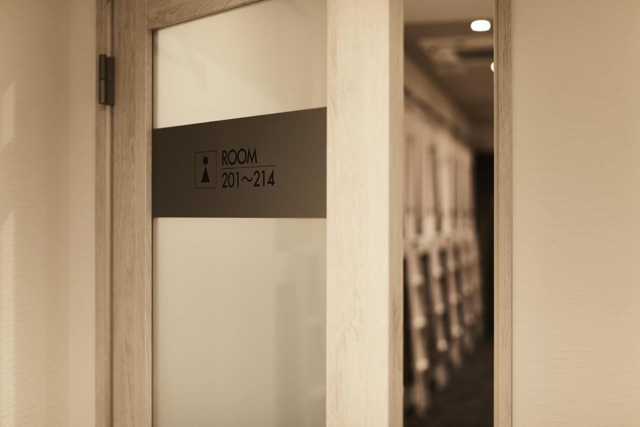 אוסקה Hotel The Rock מראה חיצוני תמונה